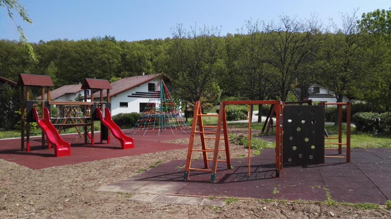 Villapark Vargesztes Экстерьер фото